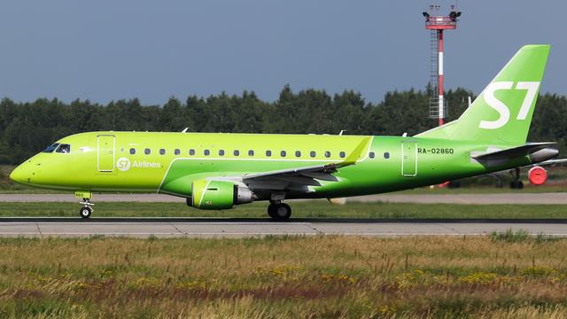 RA-02860::S7 Airlines